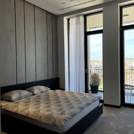 Luxury Penthouse Prishtina Apartment Pristina Exterior photo