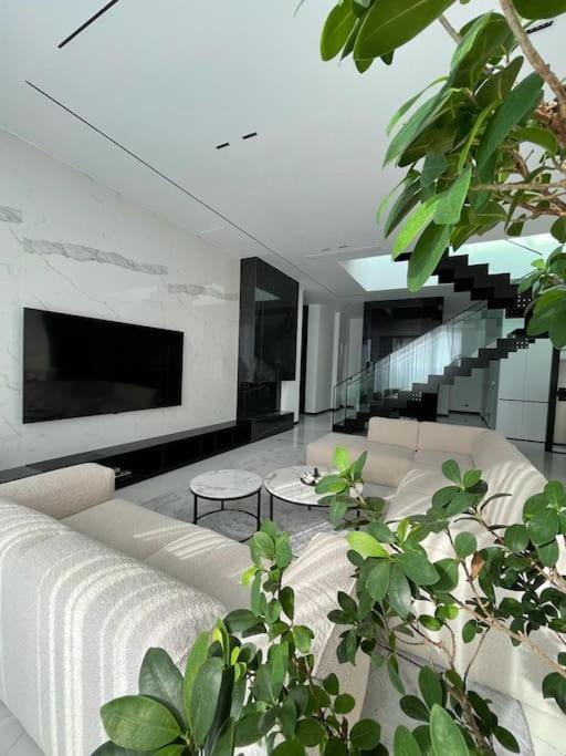 Luxury Penthouse Prishtina Apartment Pristina Exterior photo