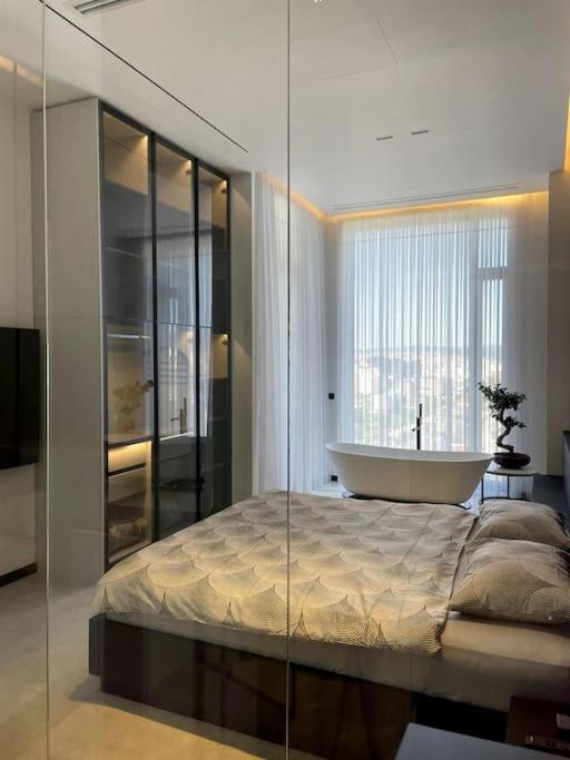 Luxury Penthouse Prishtina Apartment Pristina Exterior photo